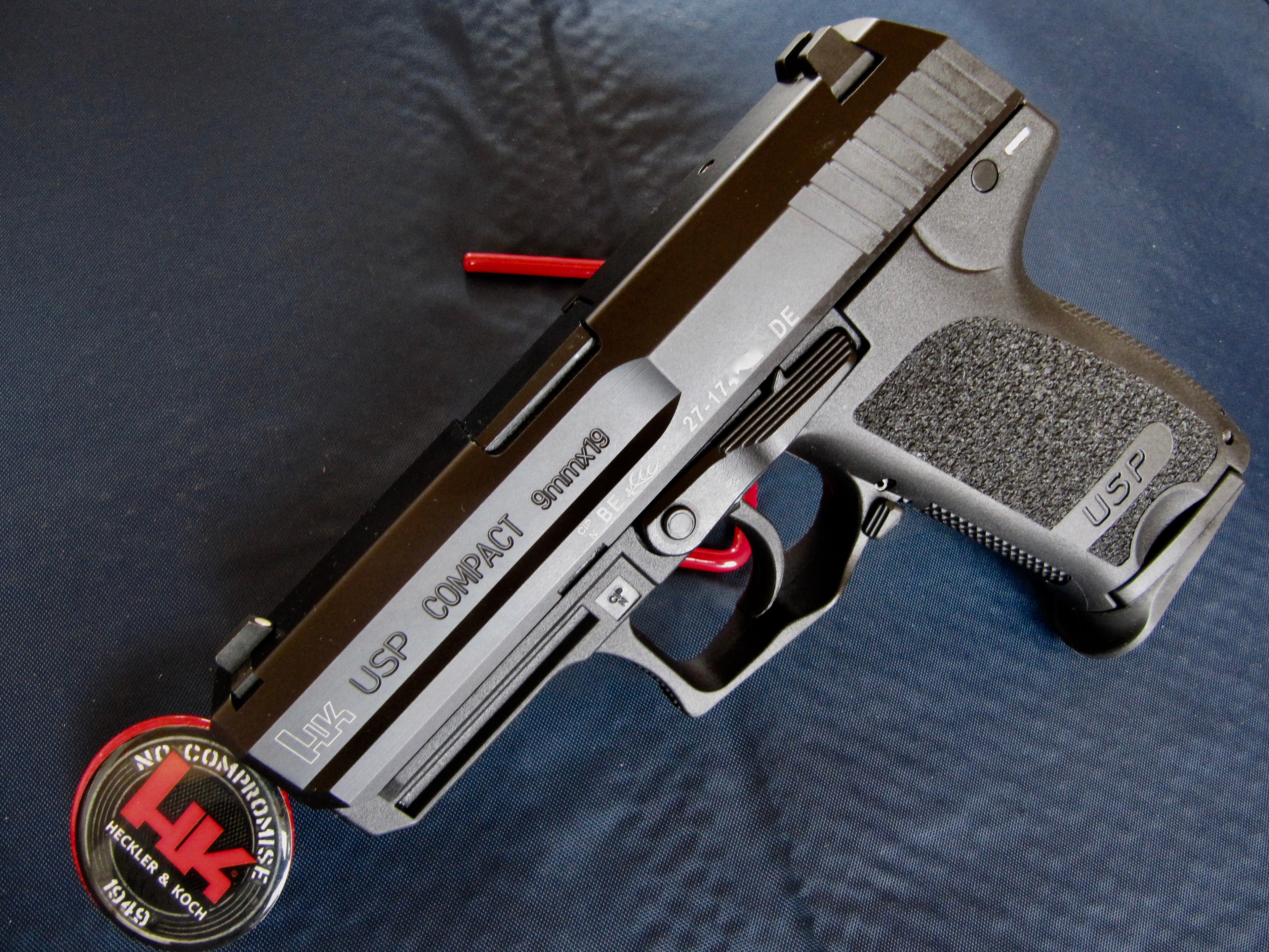 Хеклер-Кох USP 9. USP Expert 9mm. HK USP Compact 9mm 19.